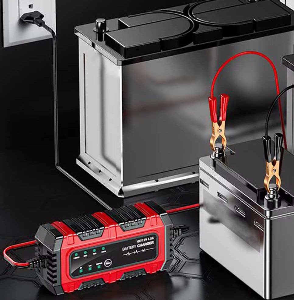 מטען 6V / 12V  1.5A SMART BATTERY CHARGER  FBC061215E 4AH – 30AH BATTERY CAPACITY