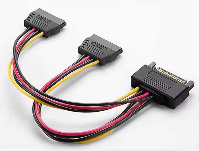 SATA Power Cable 15-Pin Male to 2 x 15P Female Splitter Connector Adapter כבל
